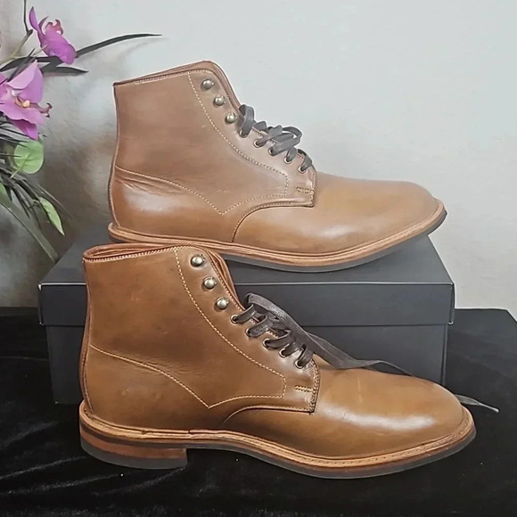 Allen Edmonds Men's Chromexcel Leather Derby Boots Size 11 E (Wide) - Picture 2 of 8